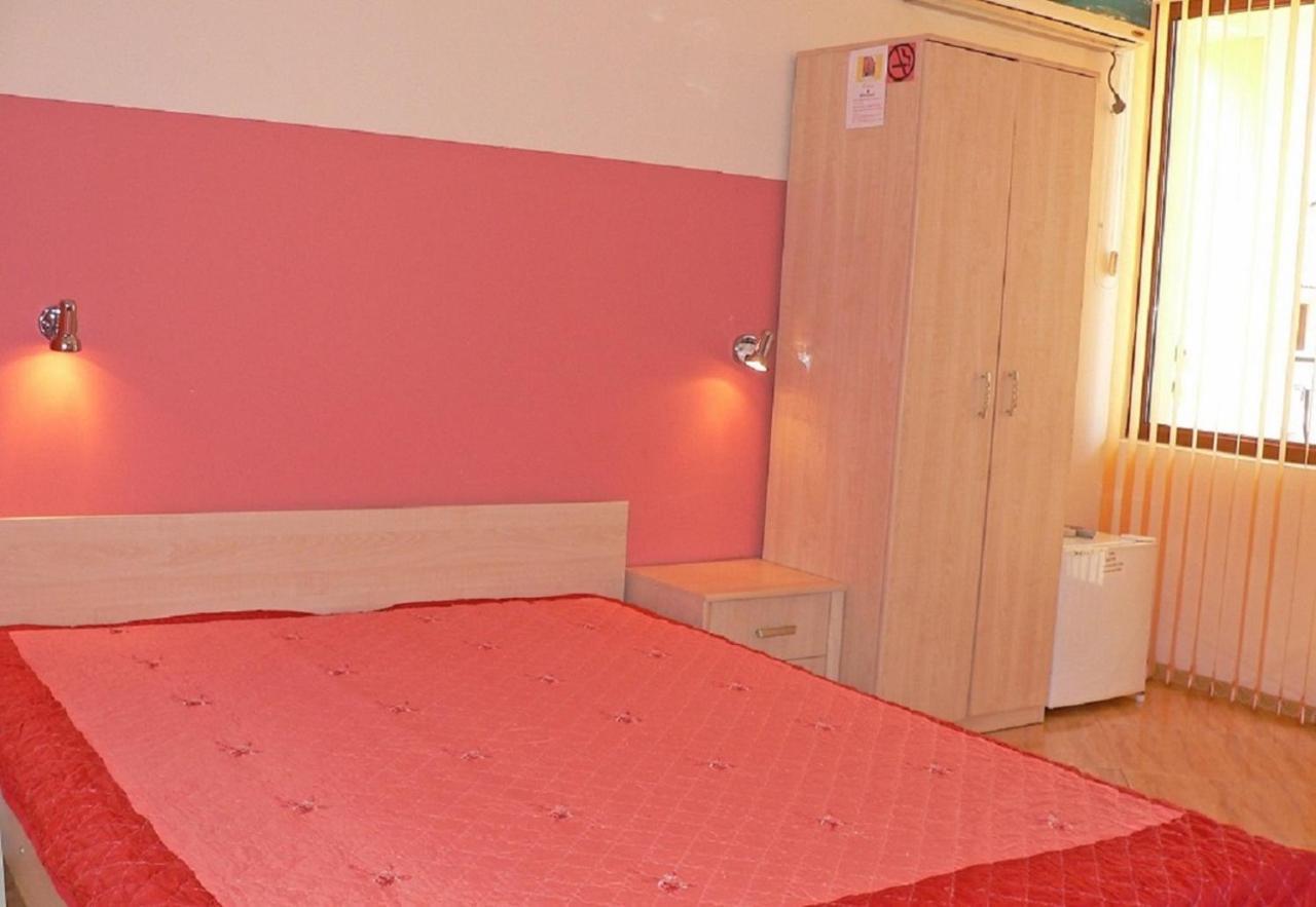 виктория Hotel Sozopol